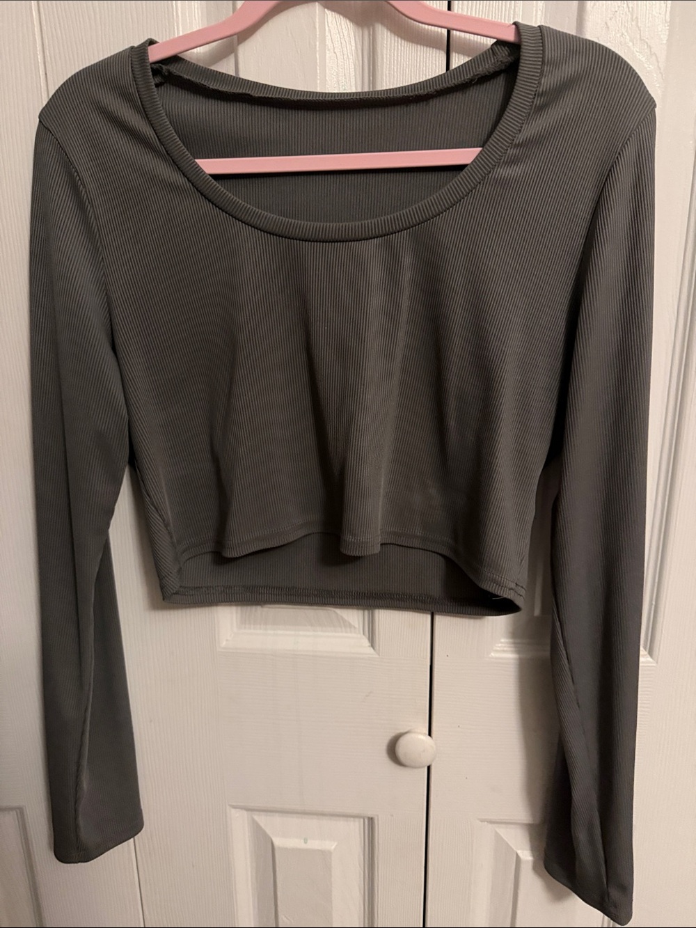 SHEIN Gray Ribbed Long-Sleeve Cropped Top
